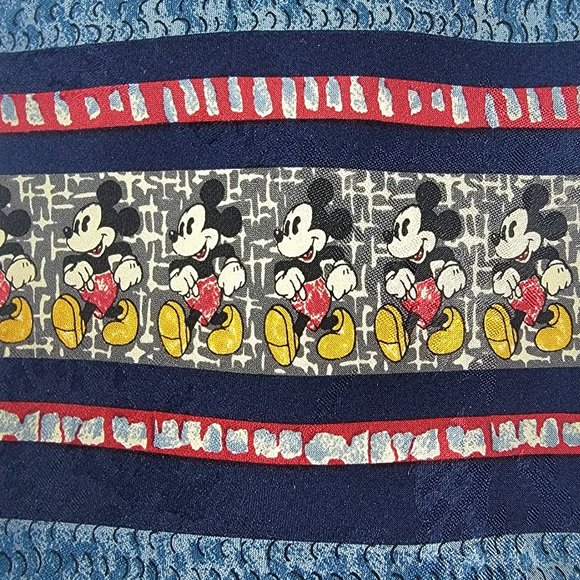 Mickey Mouse Tie Disney Store Blue All Over Print Silk Necktie Classic Novelty - Picture 2 of 4
